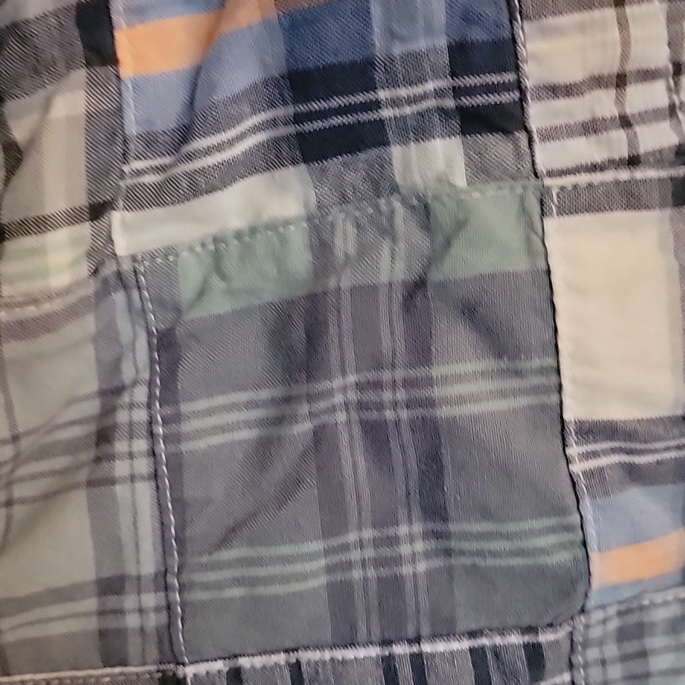 Gap Kids, boys plaid shorts, size 8. Blue, green, orange and white. - Picture 6 of 8
